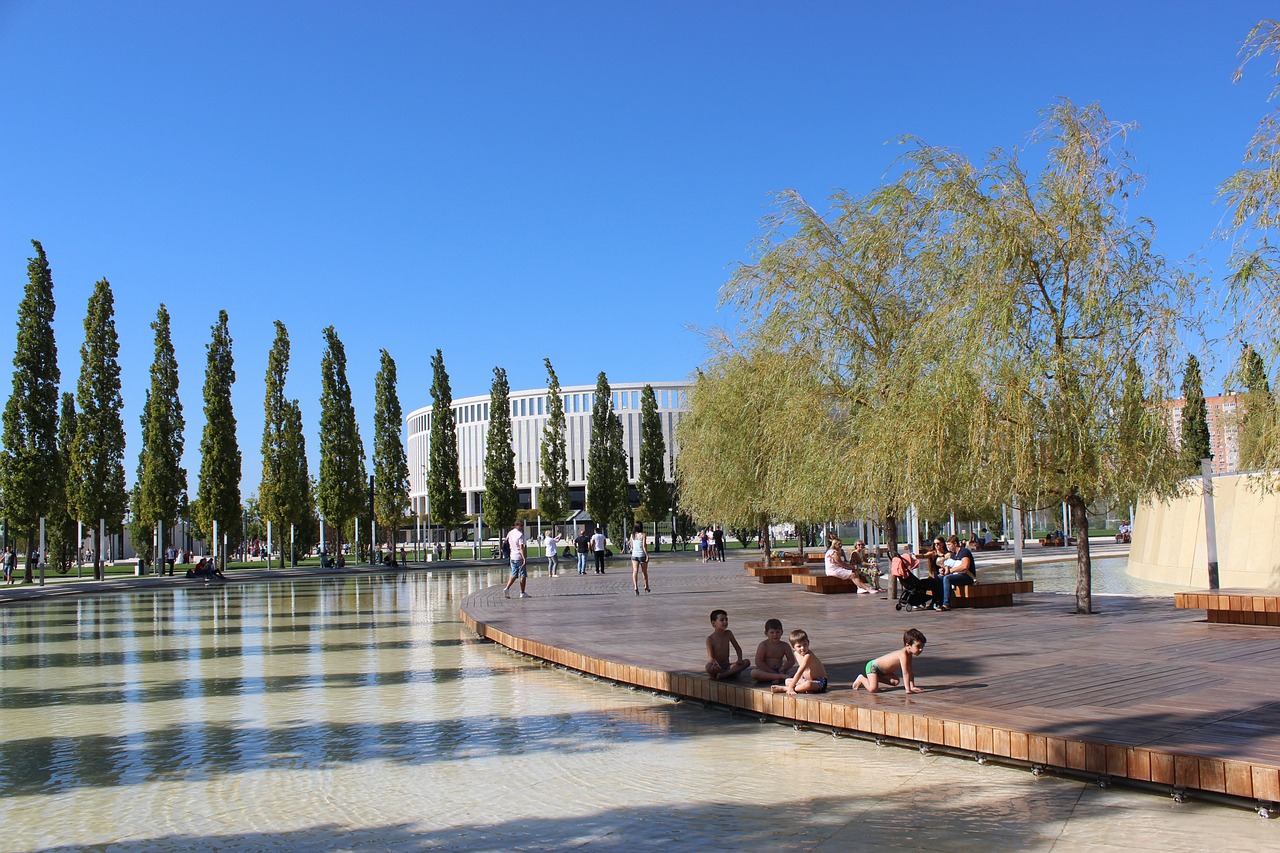 隐藏着对人 隐藏着对人